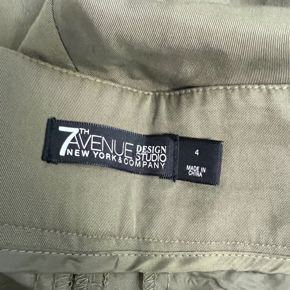 new york & company green pants - Picture 5 of 5